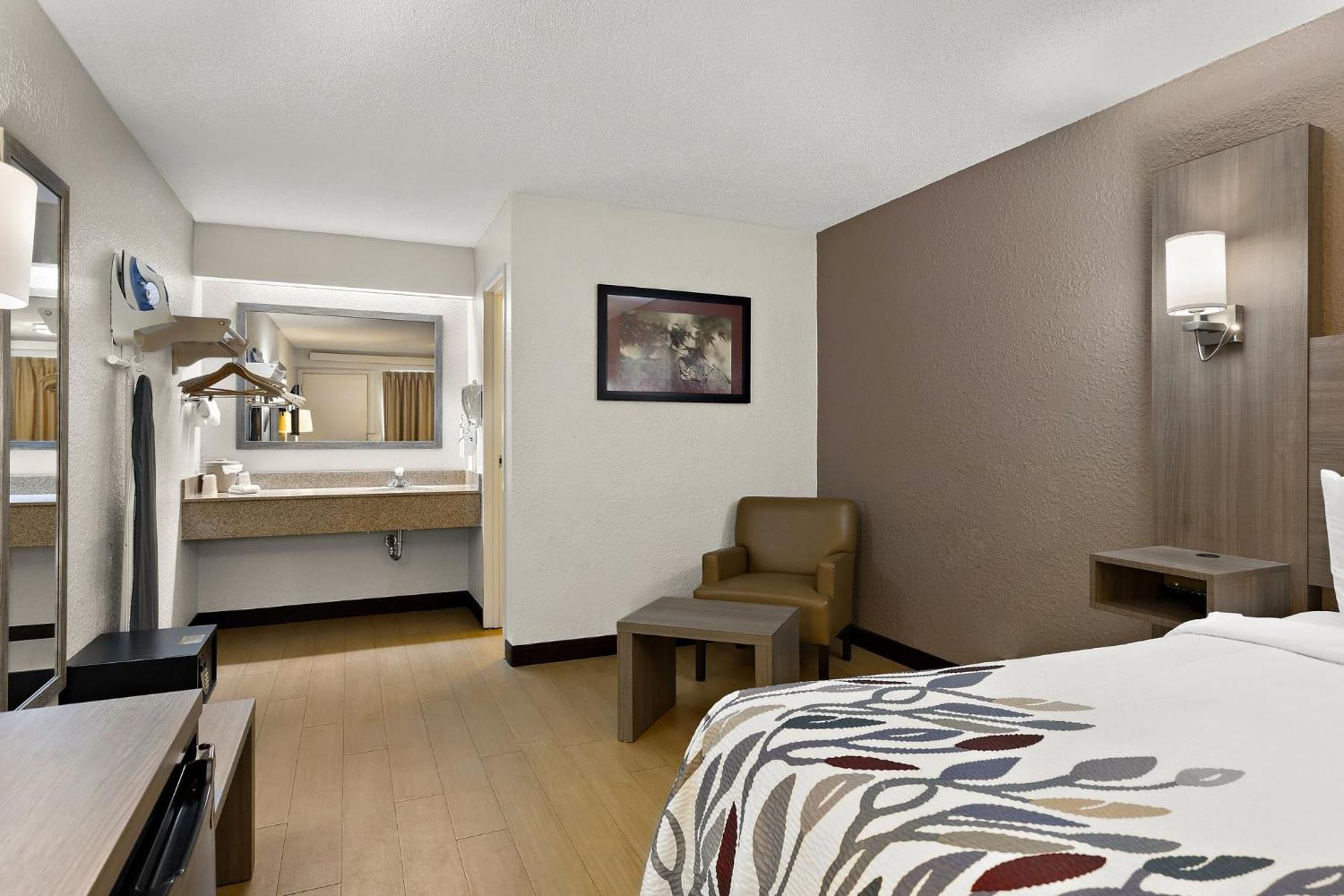 Red Roof Inn Cleveland - ווסטלייק מראה חיצוני תמונה