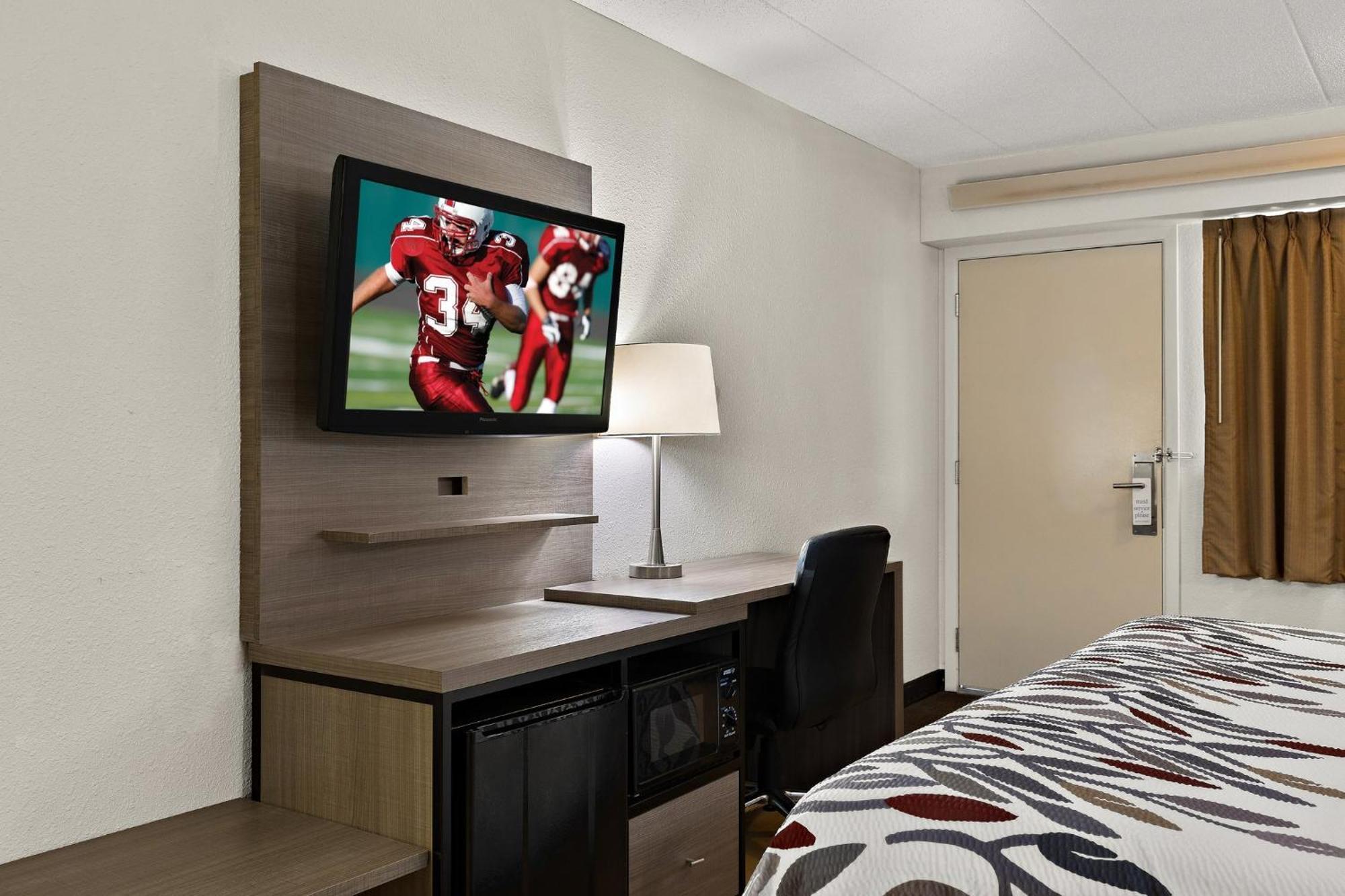 Red Roof Inn Cleveland - ווסטלייק מראה חיצוני תמונה
