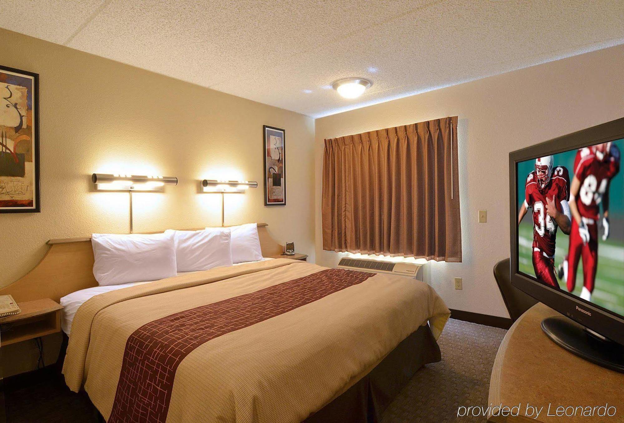 Red Roof Inn Cleveland - ווסטלייק מראה חיצוני תמונה