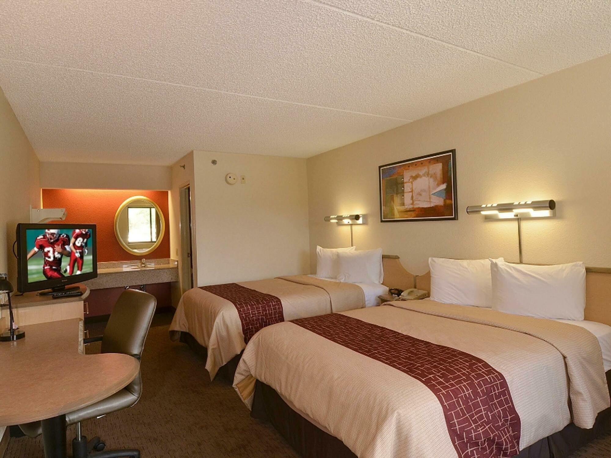 Red Roof Inn Cleveland - ווסטלייק מראה חיצוני תמונה