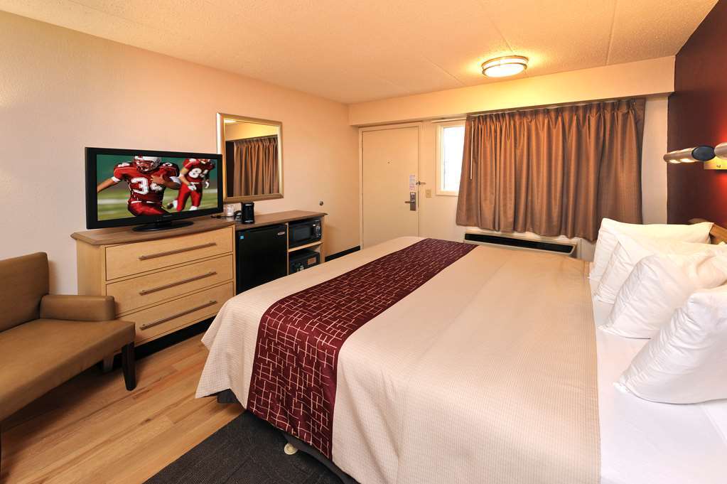 Red Roof Inn Cleveland - ווסטלייק חדר תמונה